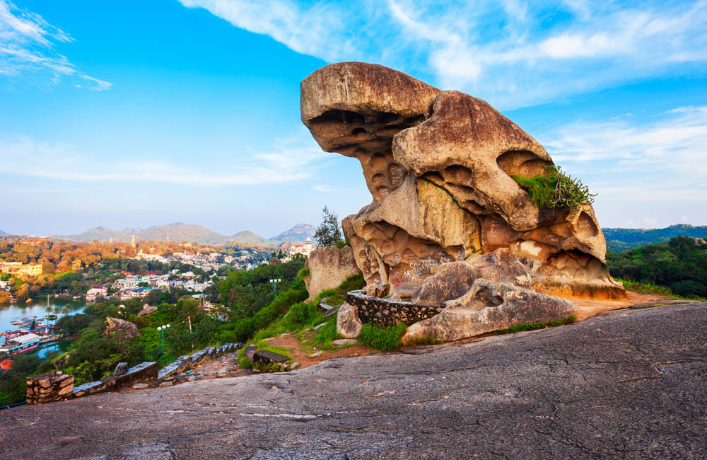 Mount Abu Tod Rock